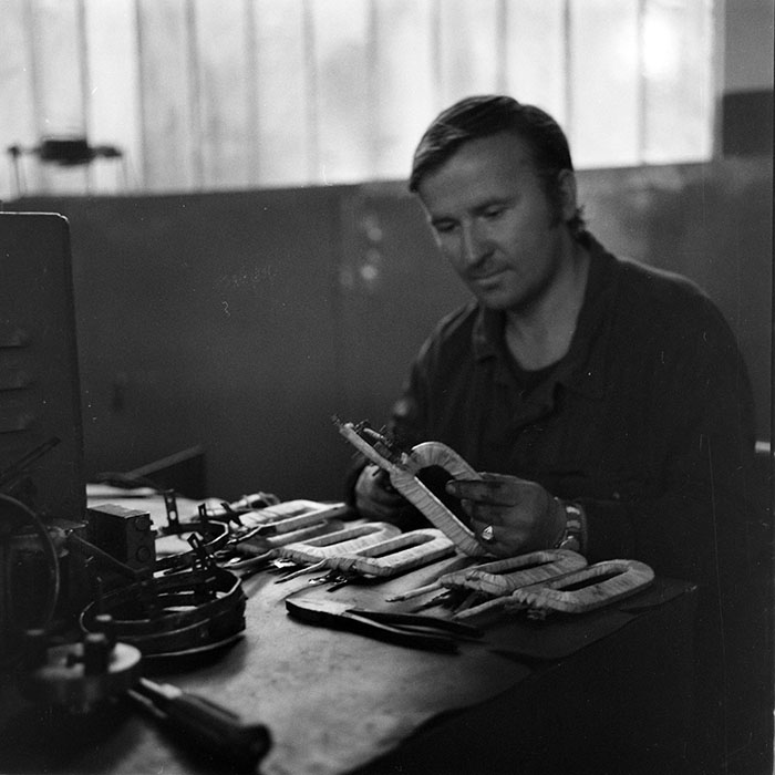 minerva_1983_c1_c9r2_003