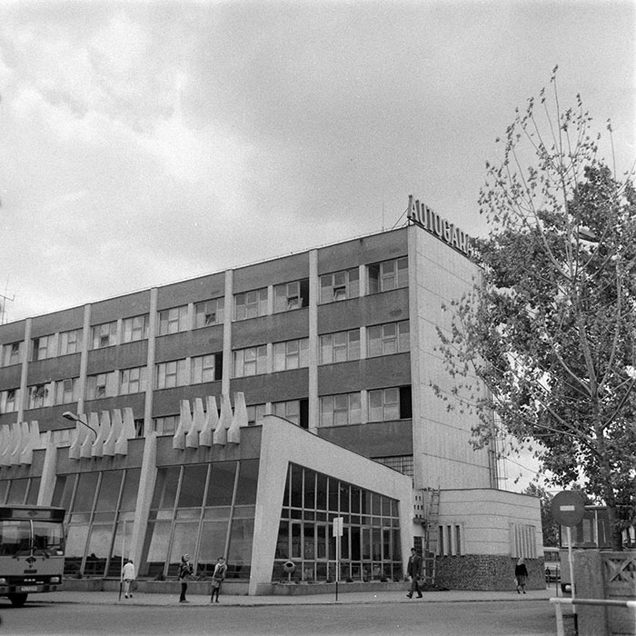 minerva_1983_c1_c9r4_005