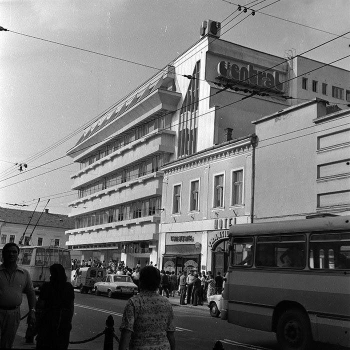 minerva_1984_c1_c10r4_011