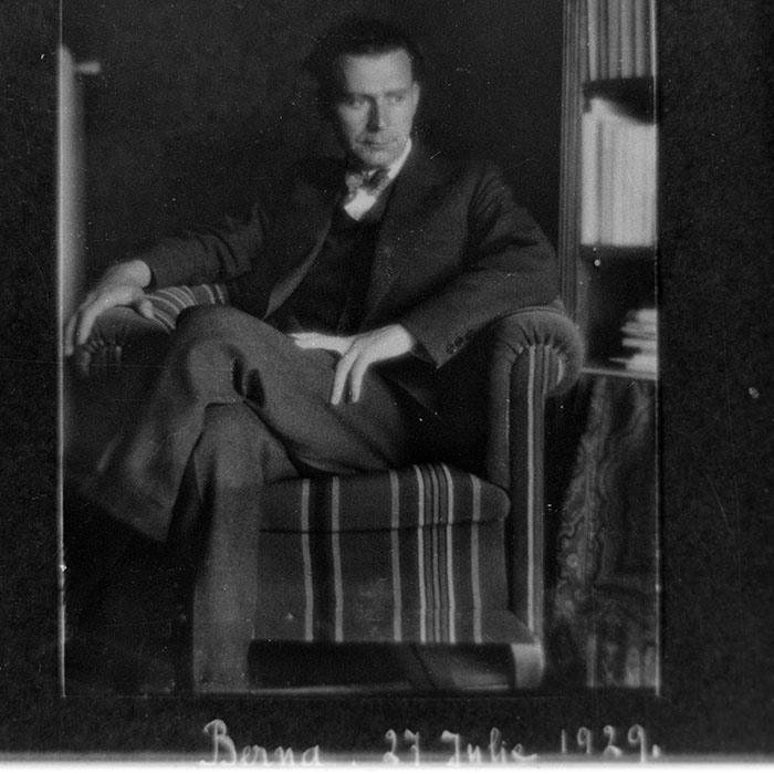 minerva_1984_c2_c10r1_030