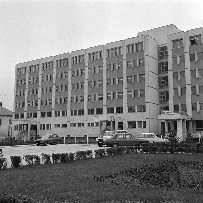 minerva_1984_c2_c10r2_019