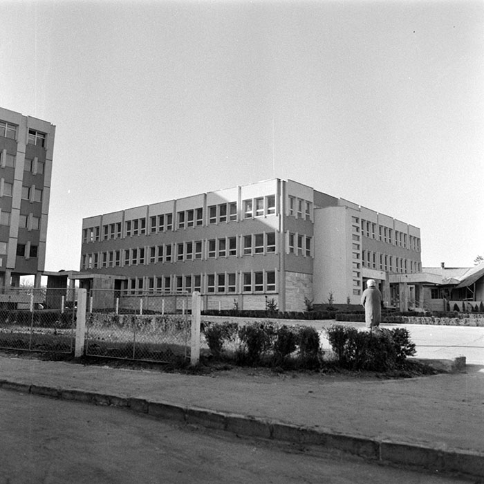 minerva_1984_c2_c10r2_042