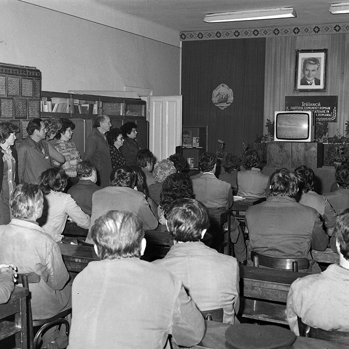 minerva_1984_c2_c10r3_009