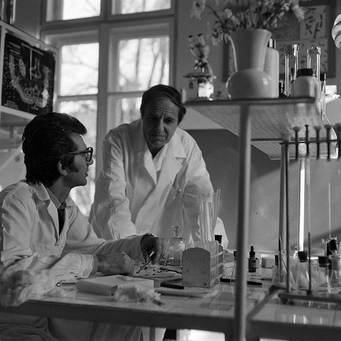 minerva_1984_c2_c10r4_022