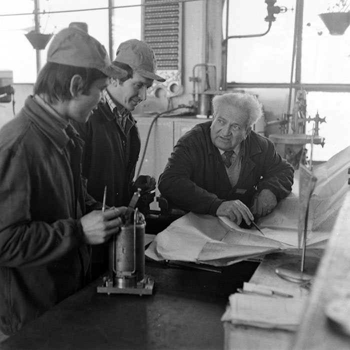 minerva_1984_c2_c10r5_011