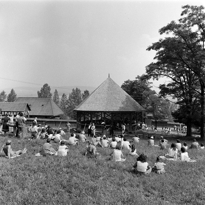 minerva_1984_c2_c1r4_019