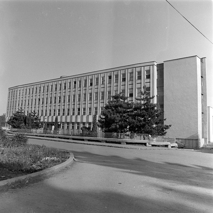 minerva_1984_c2_c2r1_003