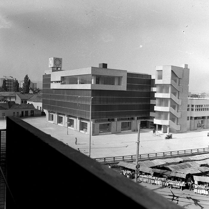 minerva_1984_c2_c2r3_012