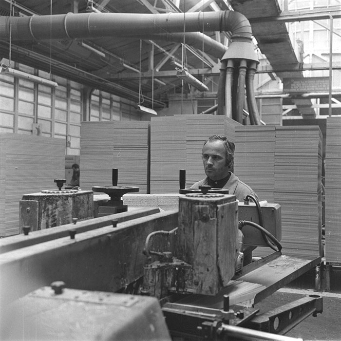 minerva_1984_c2_c2r4_001