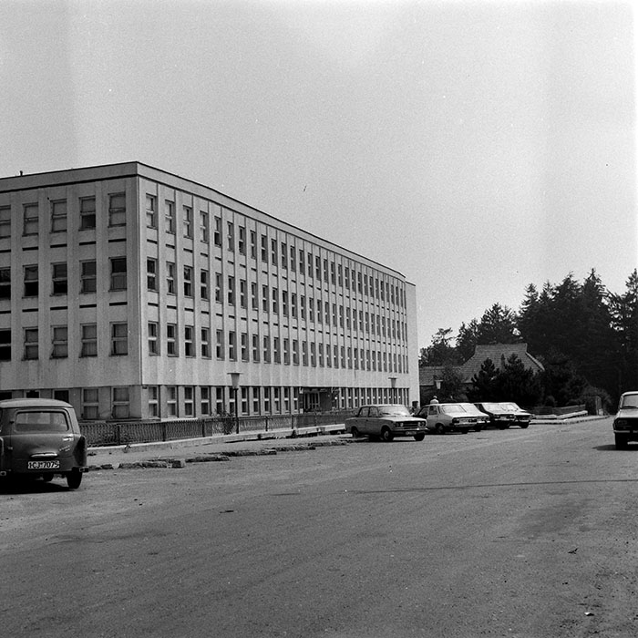 minerva_1984_c2_c3r2_023