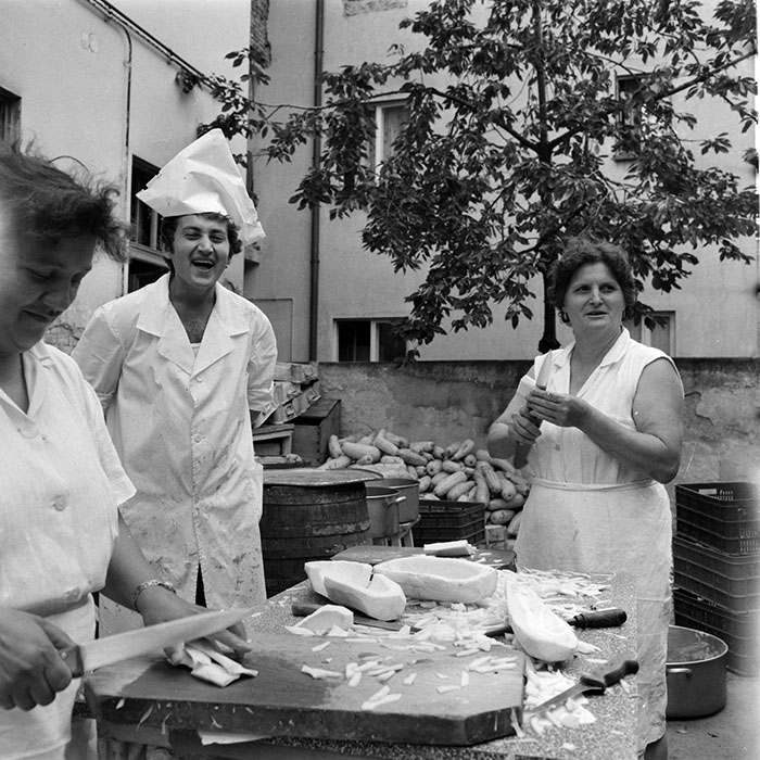 minerva_1984_c2_c4r3_021