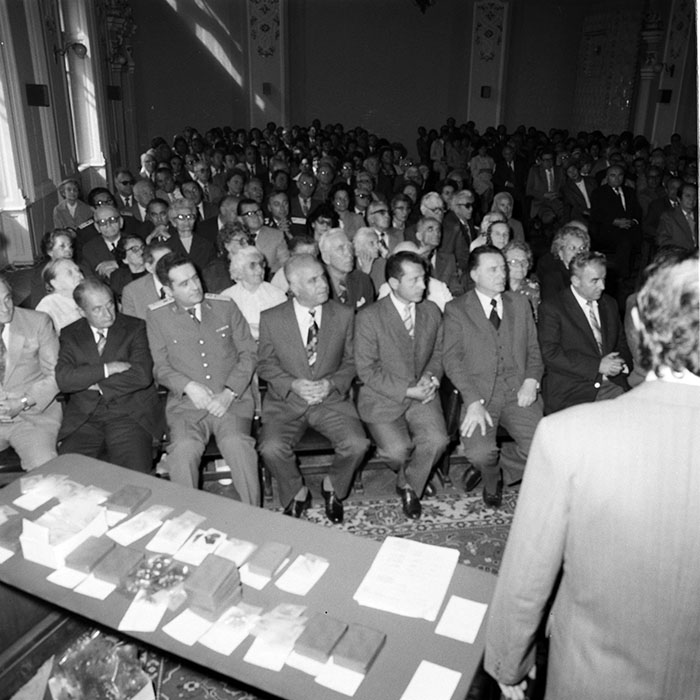 minerva_1984_c2_c4r4_026