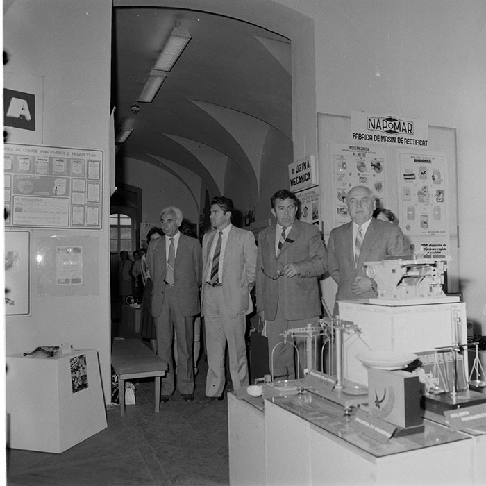 minerva_1984_c2_c4r5_005