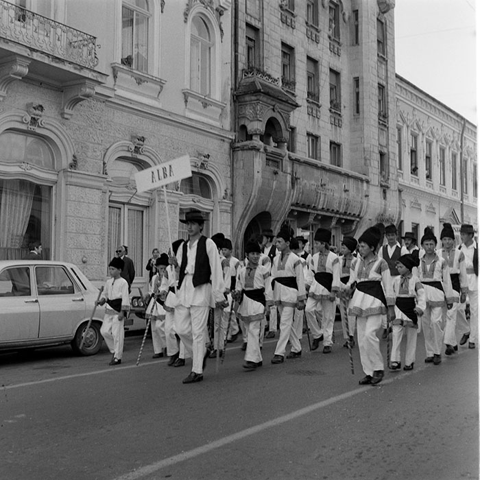 minerva_1984_c2_c5r5_003