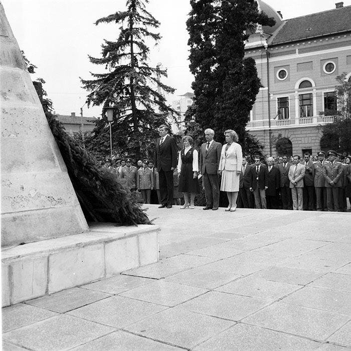 minerva_1984_c2_c6r3_006