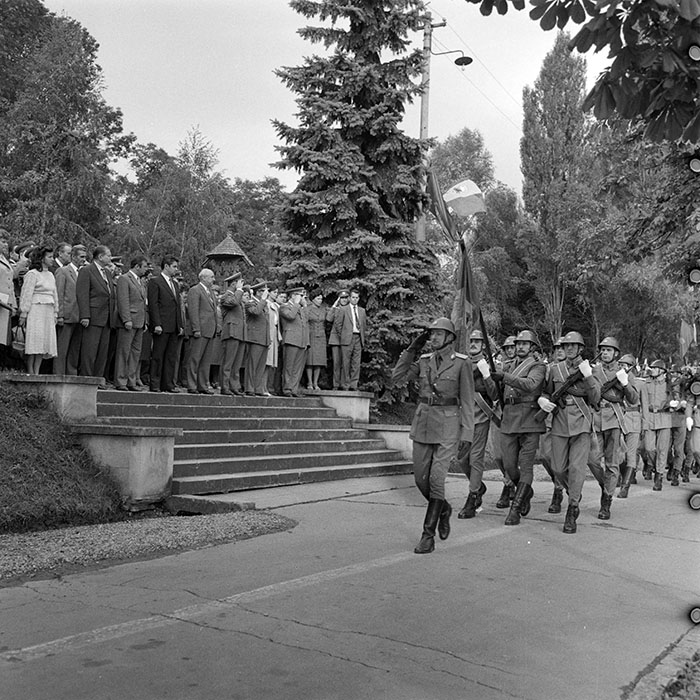 minerva_1984_c2_c6r3_034