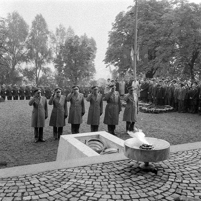 minerva_1984_c2_c9r4_006