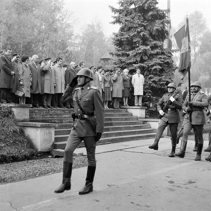 minerva_1984_c2_c9r4_011