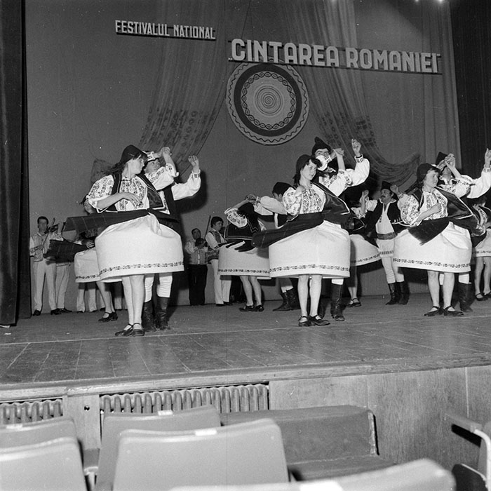 neidentificat|nem azonosított|not identified