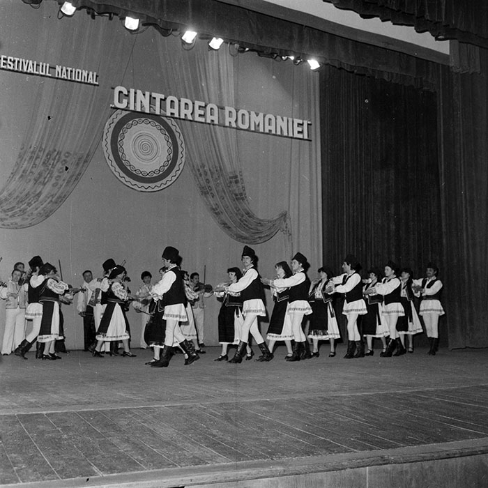 neidentificat|nem azonosított|not identified