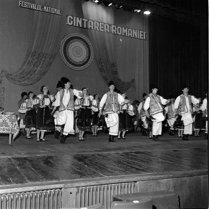 neidentificat|nem azonosított|not identified