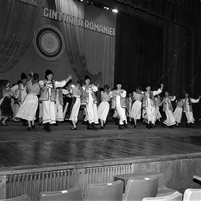 neidentificat|nem azonosított|not identified