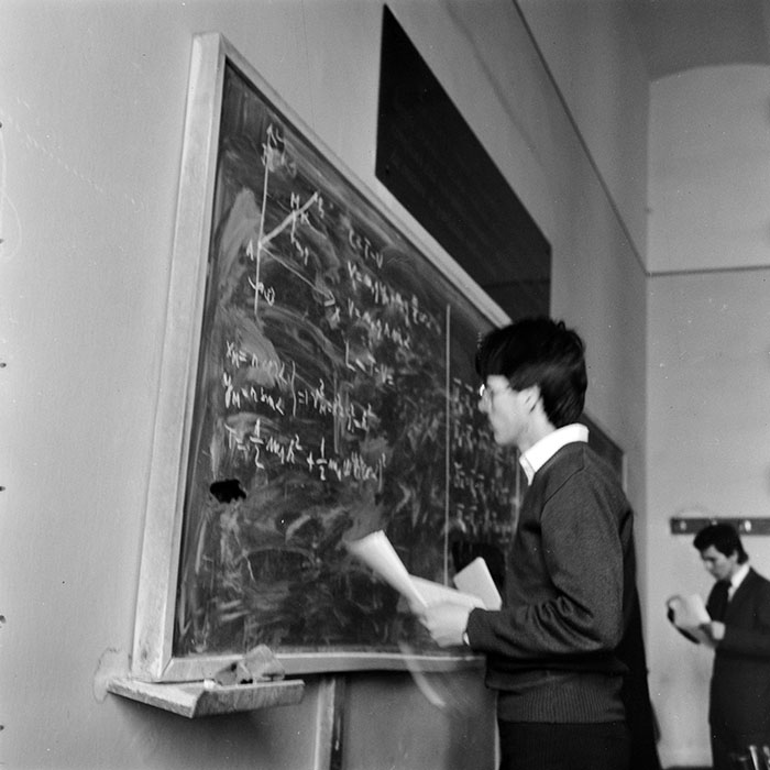 minerva_1985_c1_c2r4_009