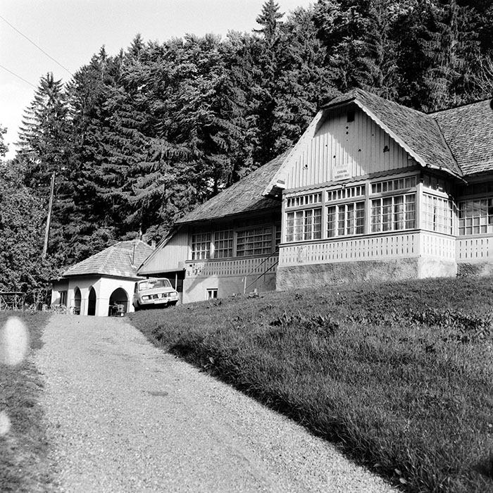 minerva_1985_c1_c4r2_001