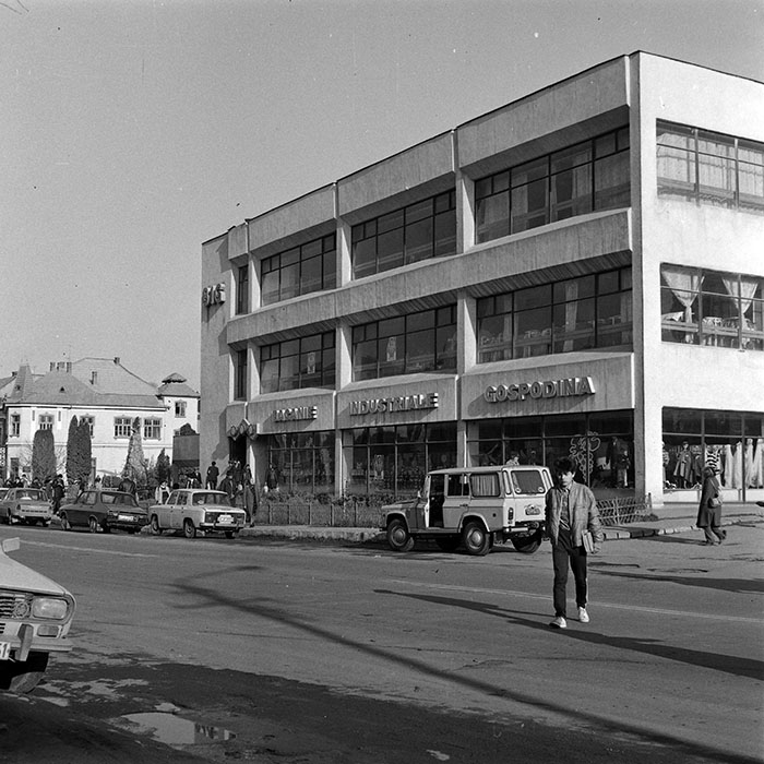 minerva_1985_c1_c4r4_009