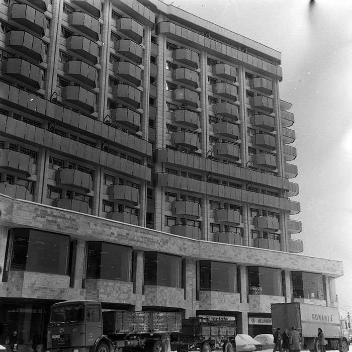 minerva_1985_c1_c5r1_001