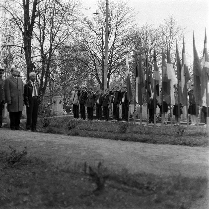 minerva_1985_c1_c8r2_002