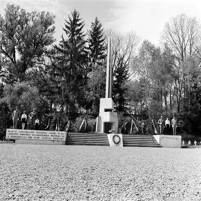 minerva_1985_c1_c8r3_024