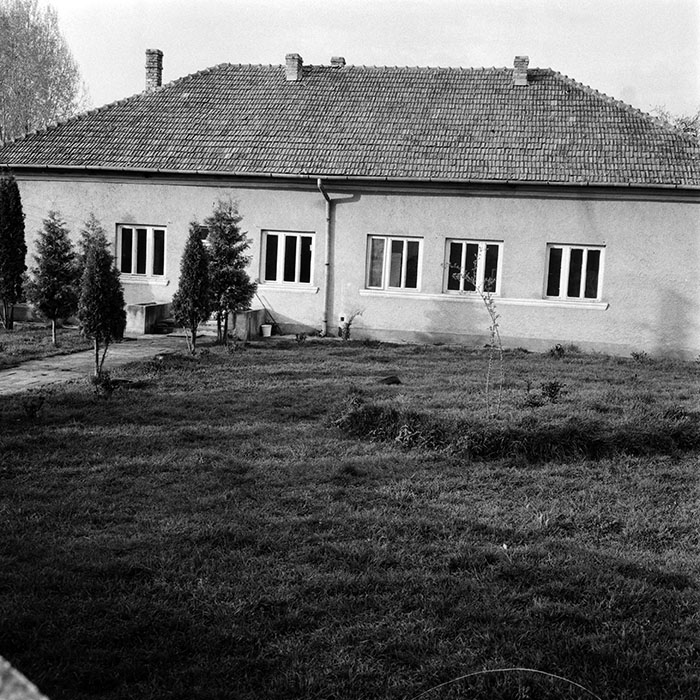 minerva_1985_c1_c8r4_002