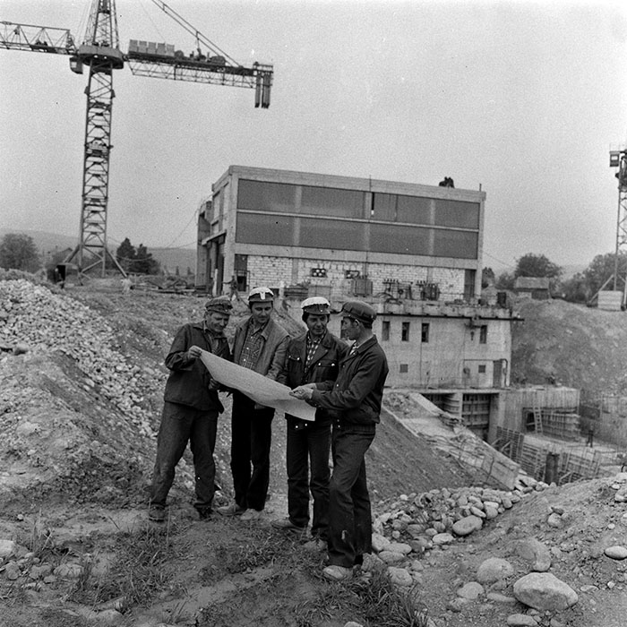 minerva_1985_c1_c9r1_021