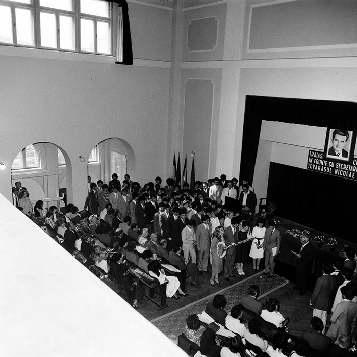 minerva_1985_c1_c9r1_027