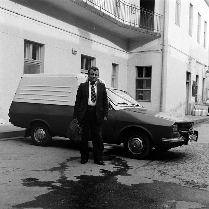 minerva_1985_c1_c9r4_001