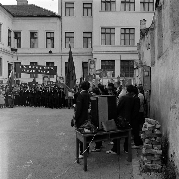 minerva_1985_c1_c9r5_035