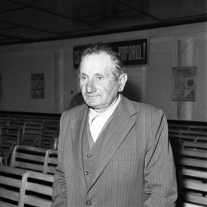 minerva_1985_c2_c1r1_019