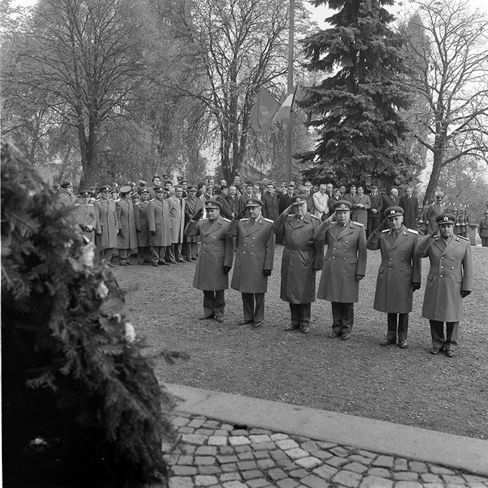 minerva_1985_c2_c2r1_019