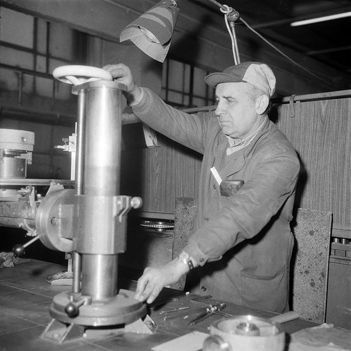 minerva_1985_c2_c2r3_051