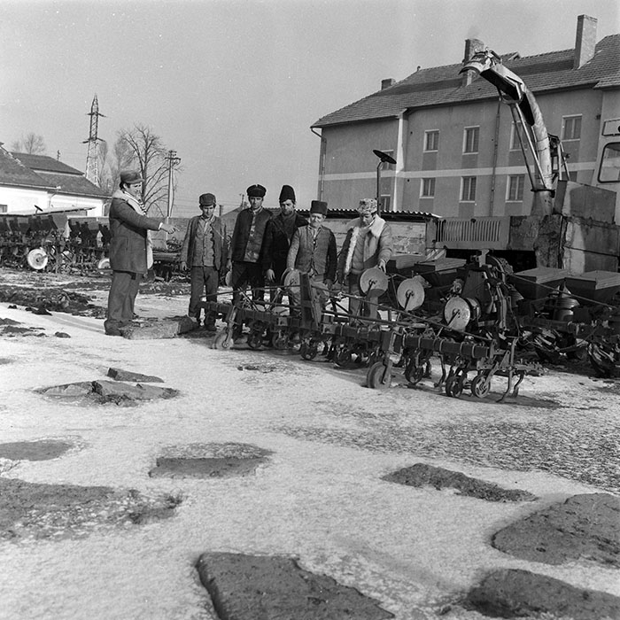 minerva_1985_c2_c3r1_005