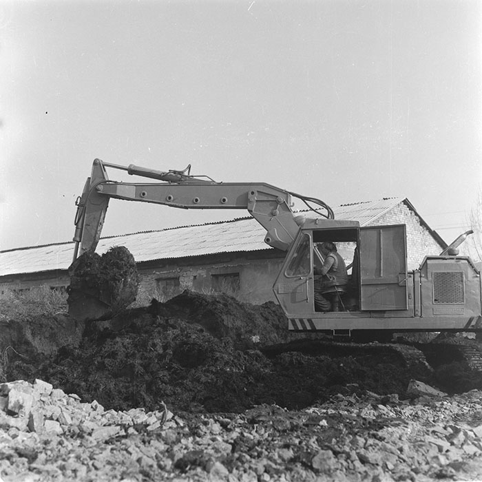 minerva_1985_c2_c3r2_001