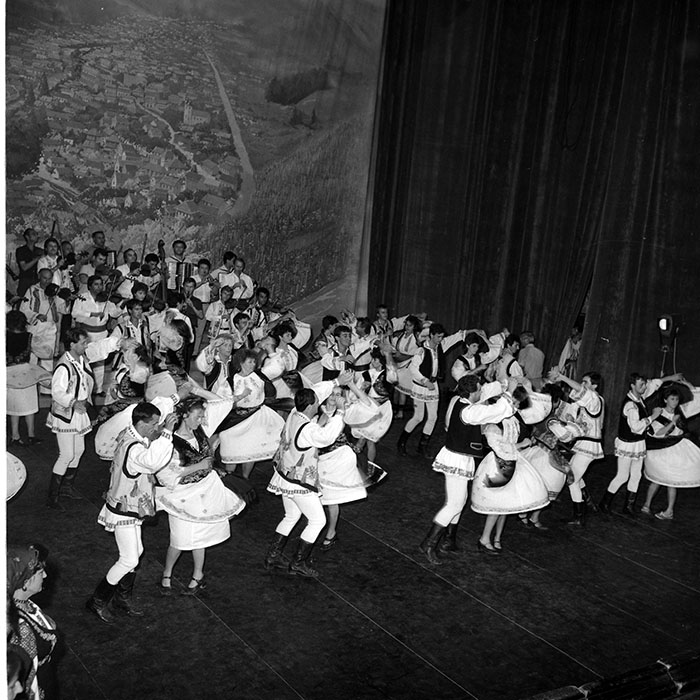 minerva_1985_c2_c5r1_018