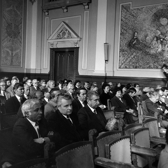 minerva_1985_c2_c5r2_045