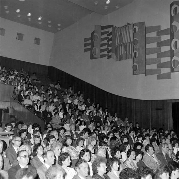 minerva_1985_c2_c5r3_021