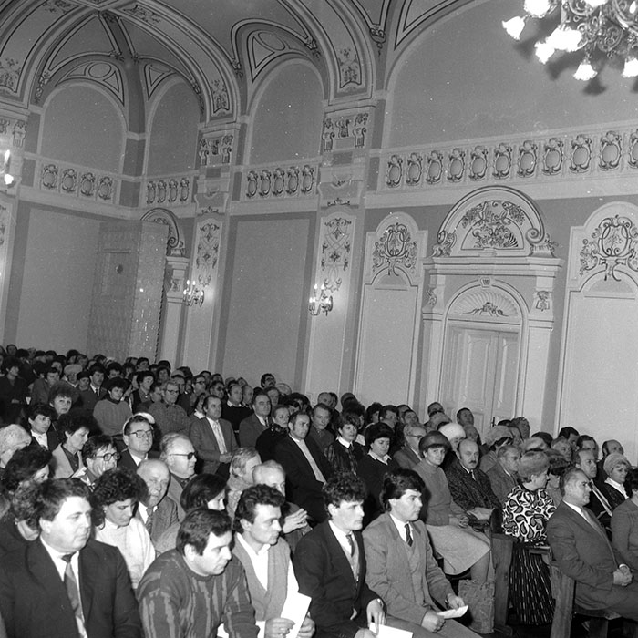 minerva_1985_c2_c5r4_025