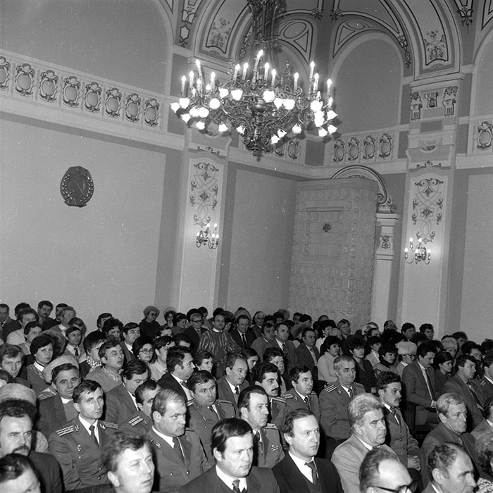 minerva_1985_c2_c5r4_031