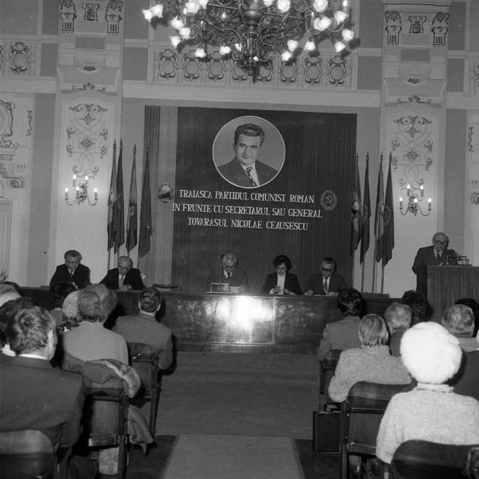 minerva_1985_c2_c5r4_033