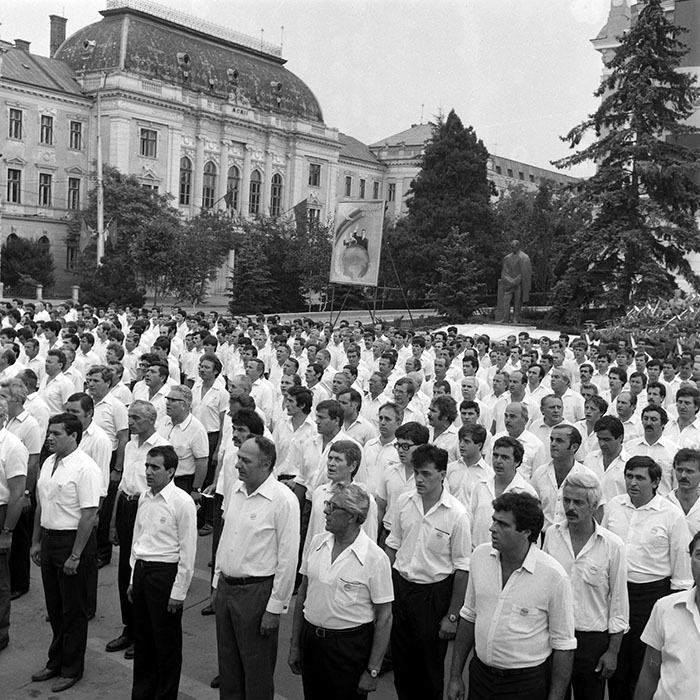 minerva_1985_c2_c6r3_050