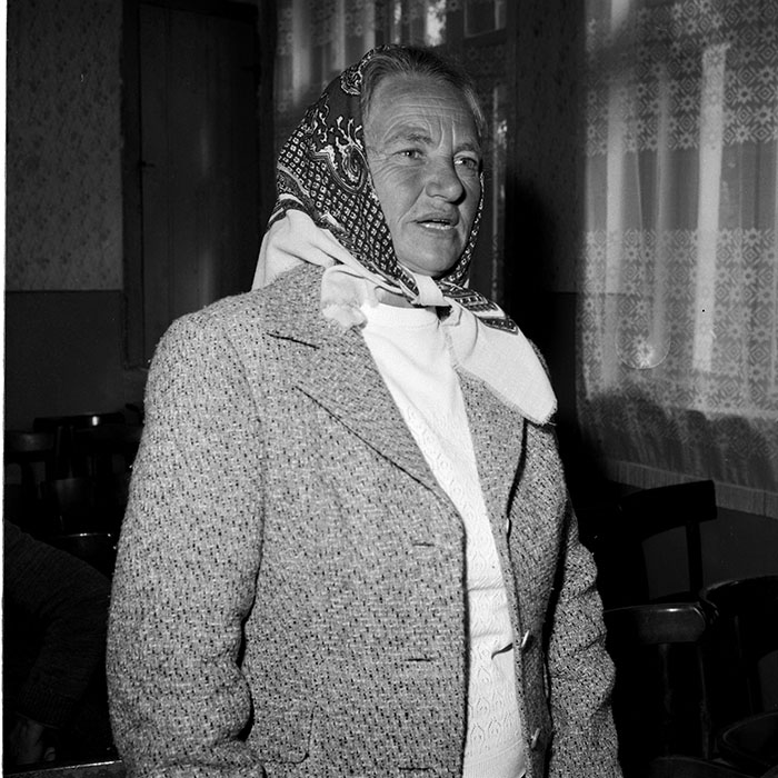 minerva_1985_c2_c6r4_002